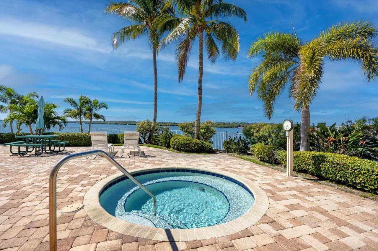 Elegant Waterfront Place For Two/Boca Ciega Resort St. Petersburg Exteriör bild