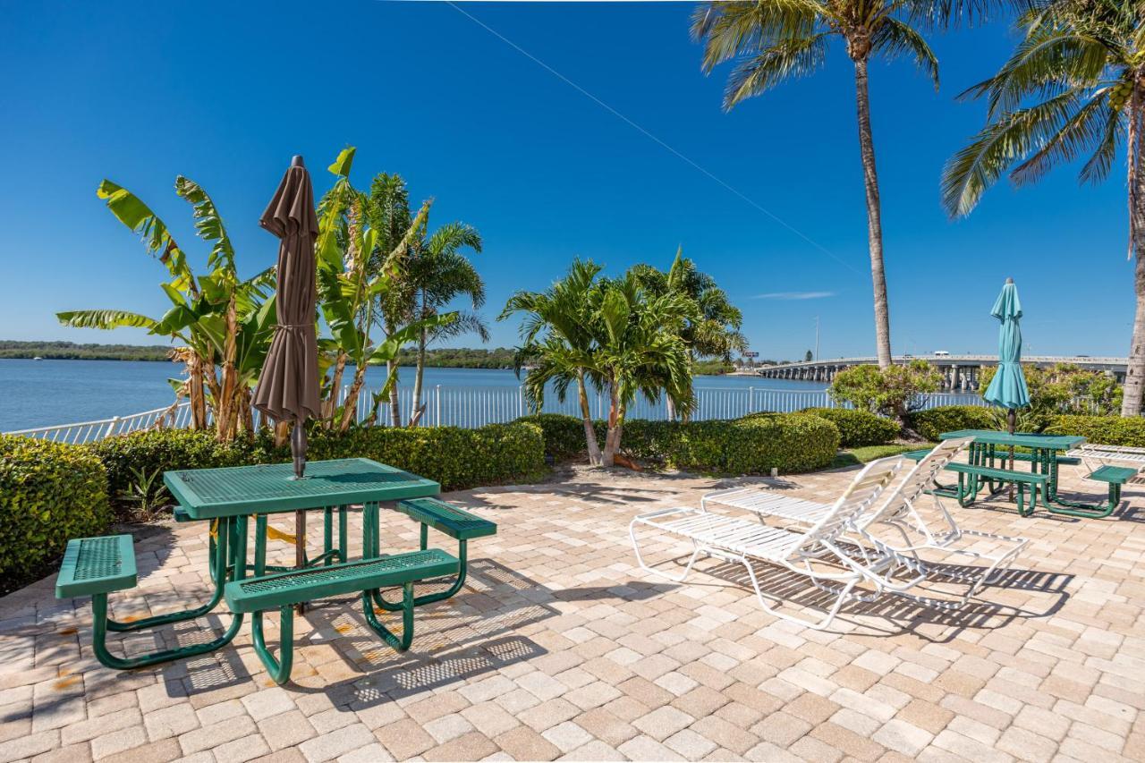 Elegant Waterfront Place For Two/Boca Ciega Resort St. Petersburg Exteriör bild